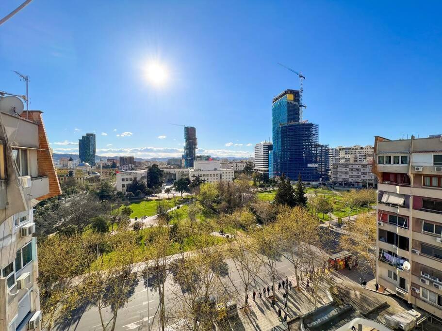 Scanderbeg Square 2Br Apt Tirana Exterior foto