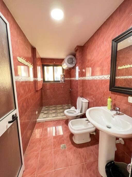 Scanderbeg Square 2Br Apt Tirana Exterior foto