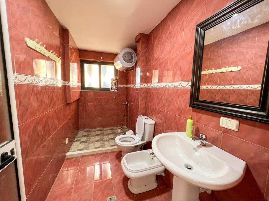 Scanderbeg Square 2Br Apt Tirana Exterior foto
